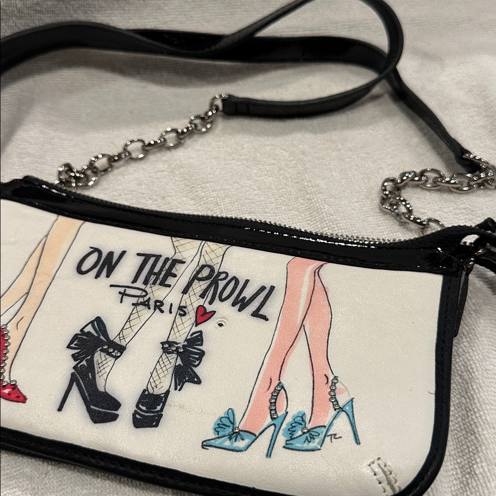 Brighton On The Prowl Paris Bag - Picture 2 of 5